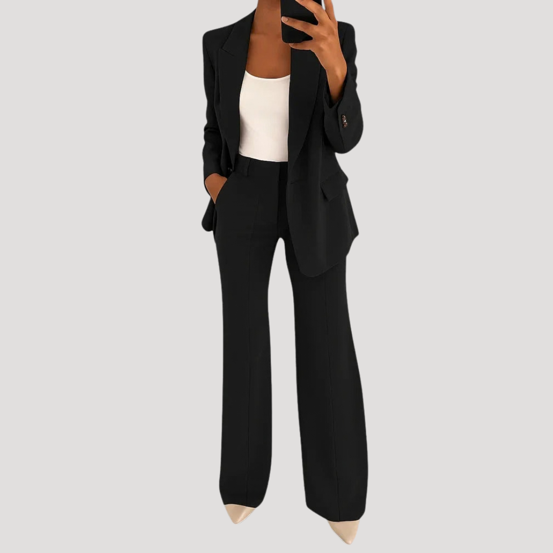 Completo giacca e pantaloni da donna