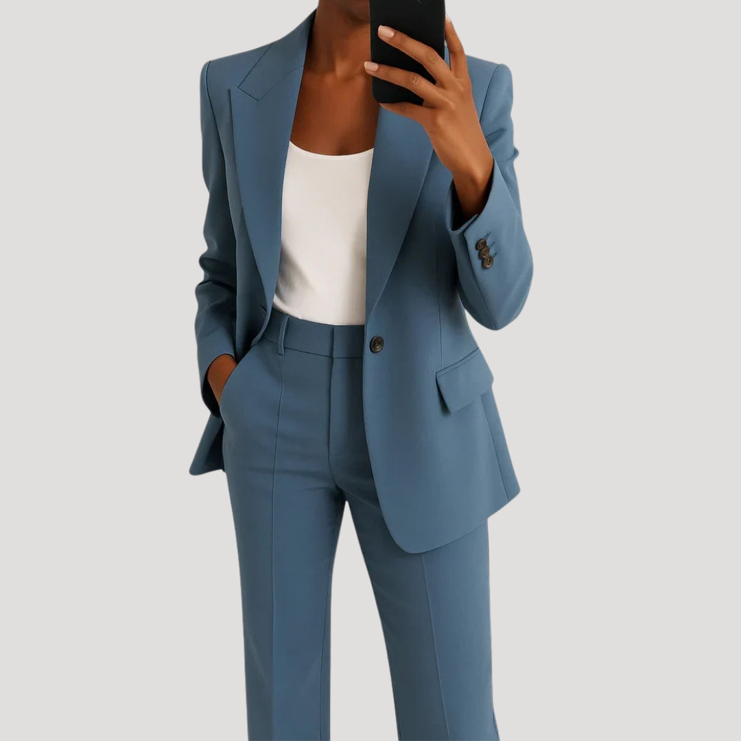 Completo giacca e pantaloni da donna