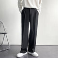 Pantaloni uomo con pince e gamba dritta