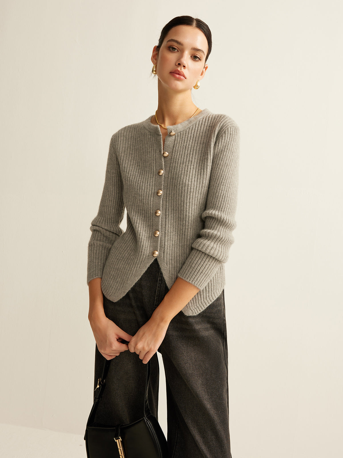 Bea | Cardigan con bottoni e spacco