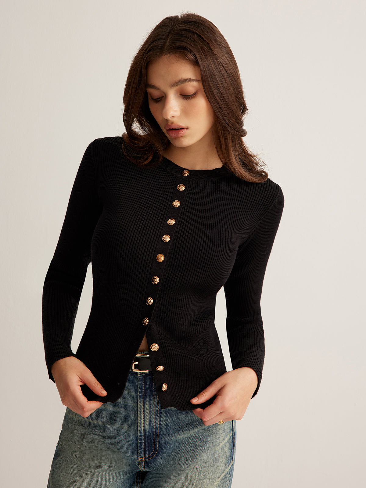 Bianca | Top in maglia aderente con bottoni