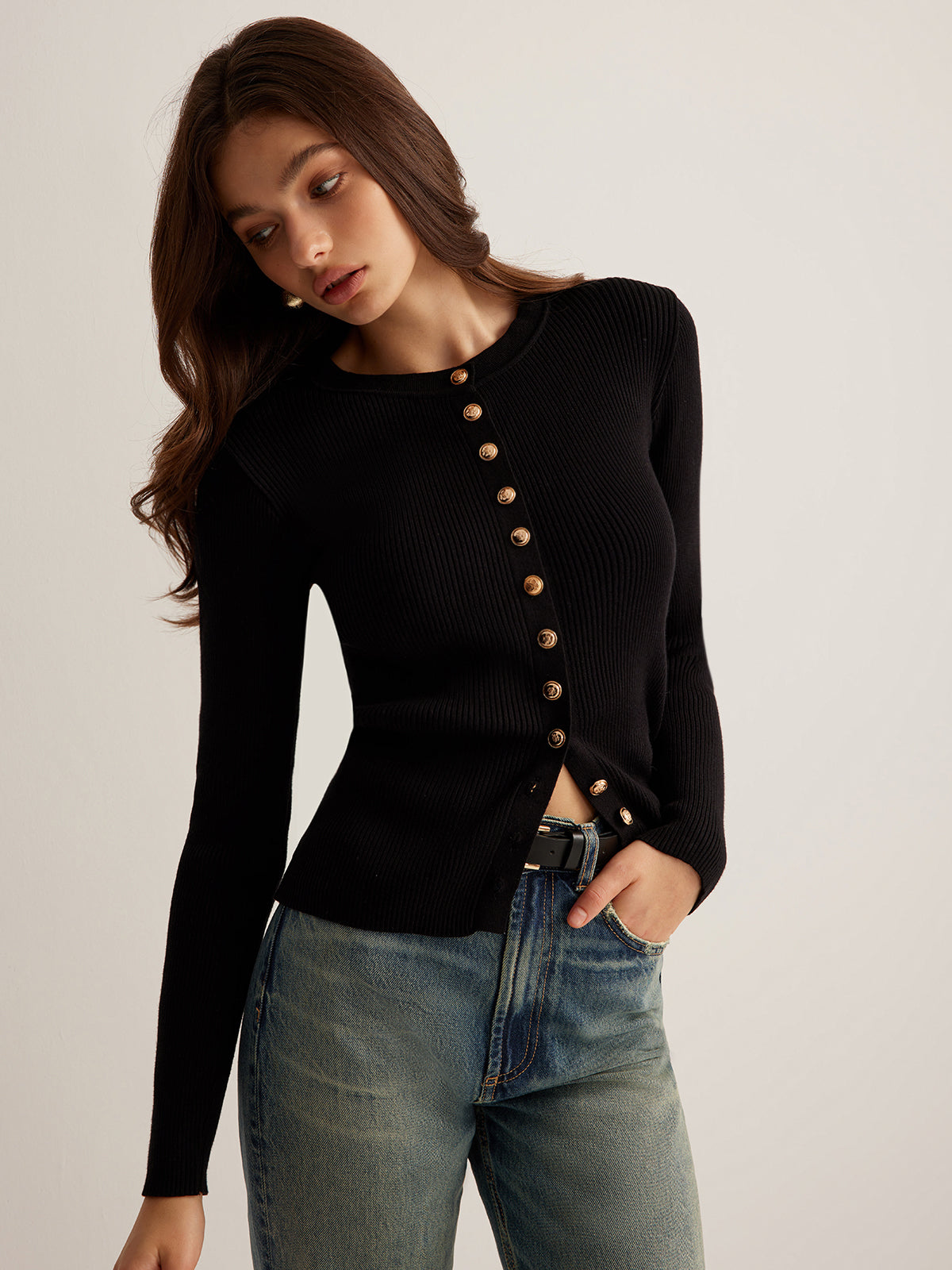 Bianca | Top in maglia aderente con bottoni