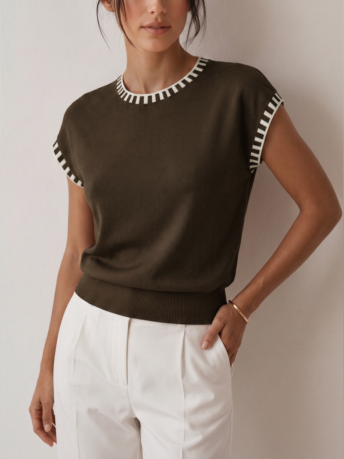 Lilia | Top in maglia con bordi a contrasto