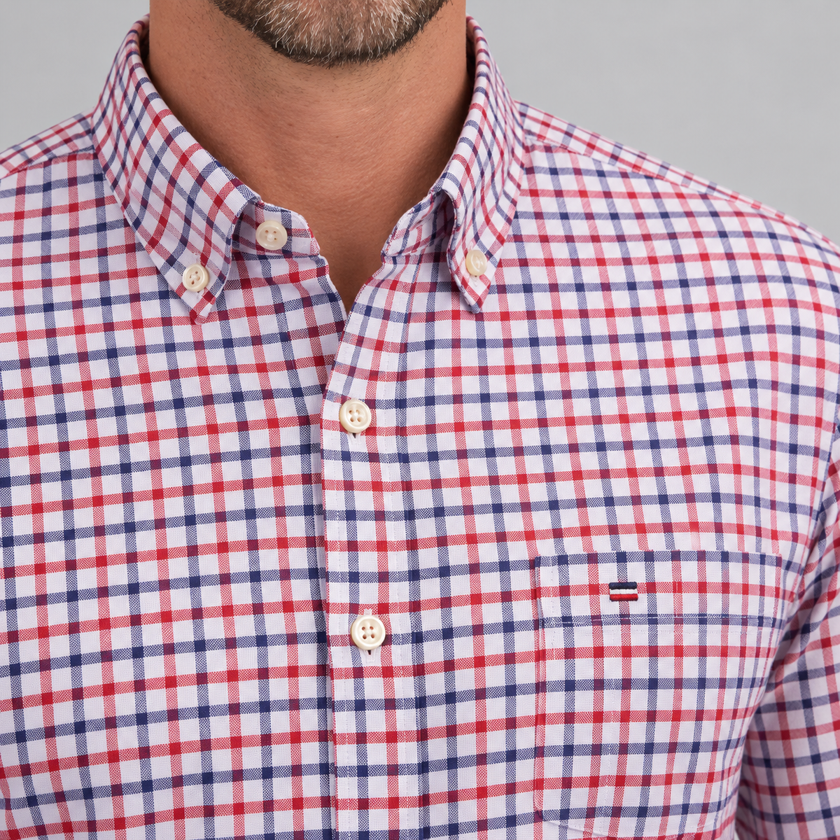Camicia uomo a maniche corte con collo button-down