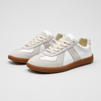 Sneaker uomo con tomaia a due finiture e suola piatta