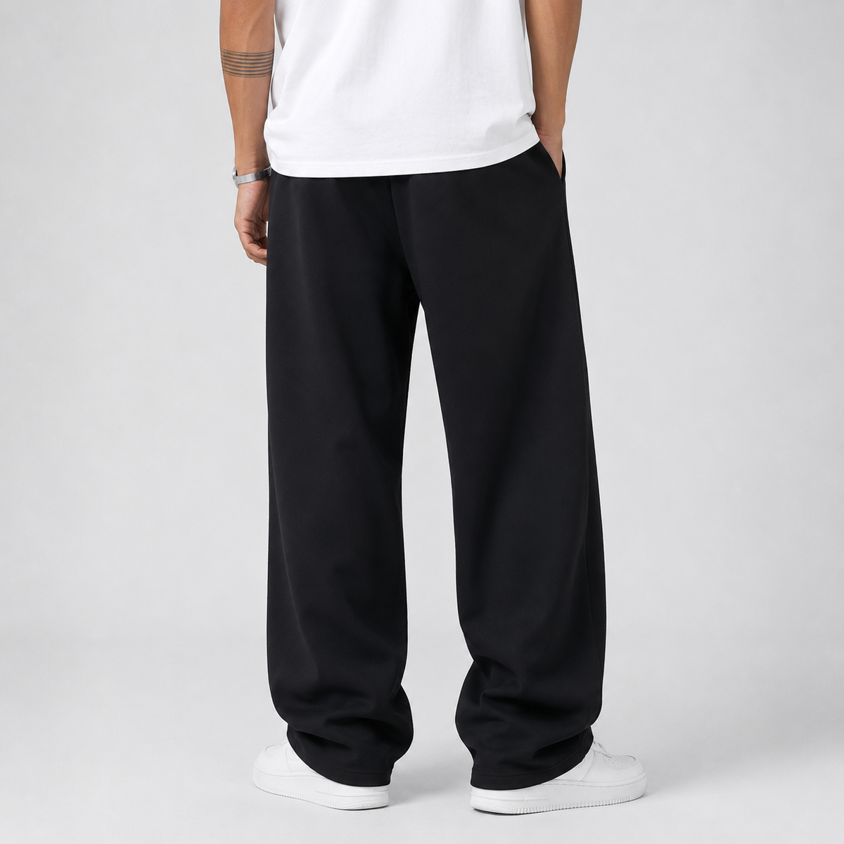 Pantaloni jogging uomo a gamba ampia con coulisse