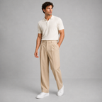 Pantaloni uomo in tessuto con pinces e gamba dritta
