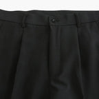 Pantaloni uomo con pince e gamba dritta