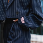 Completo donna gessato con blazer doppiopetto