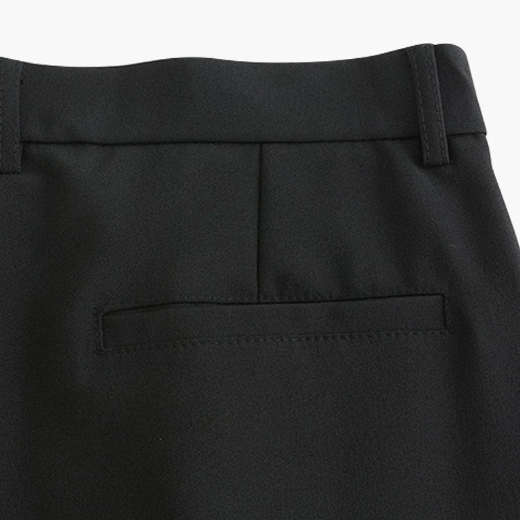 Pantaloni uomo con pince e gamba dritta