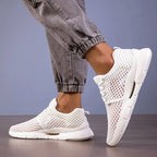 Sneaker uomo in mesh con suola flessibile