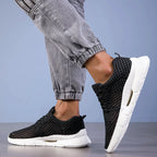 Sneaker uomo in mesh con suola flessibile