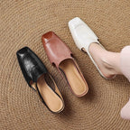 Mules donna con catena decorativa