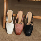 Mules donna con catena decorativa