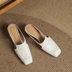 Mules donna con catena decorativa