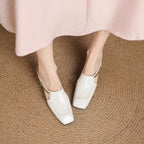 Mules donna con catena decorativa