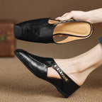 Mules donna con catena decorativa