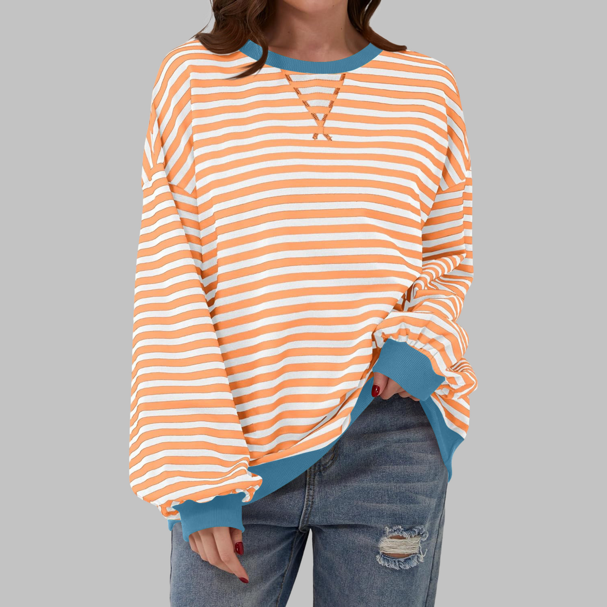 Felpa donna oversize a righe con bordi a contrasto