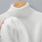 Dolcevita uomo in maglia fine con bordi a costine