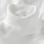 Dolcevita uomo in maglia fine con bordi a costine