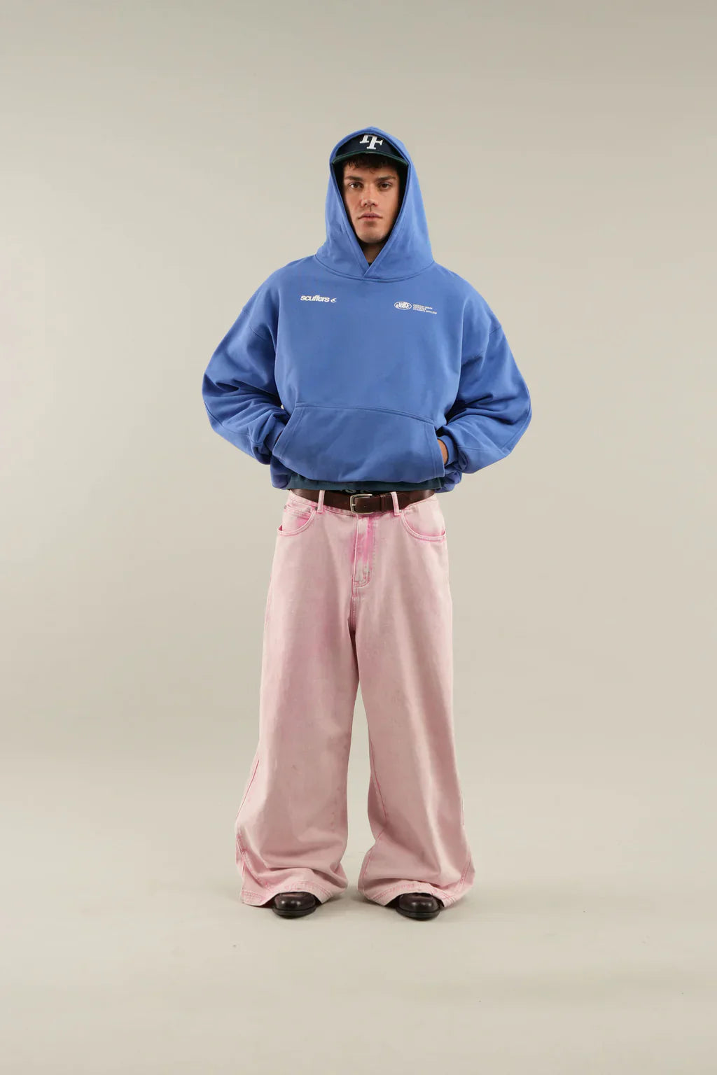 Felpa unisex con cappuccio e grafica