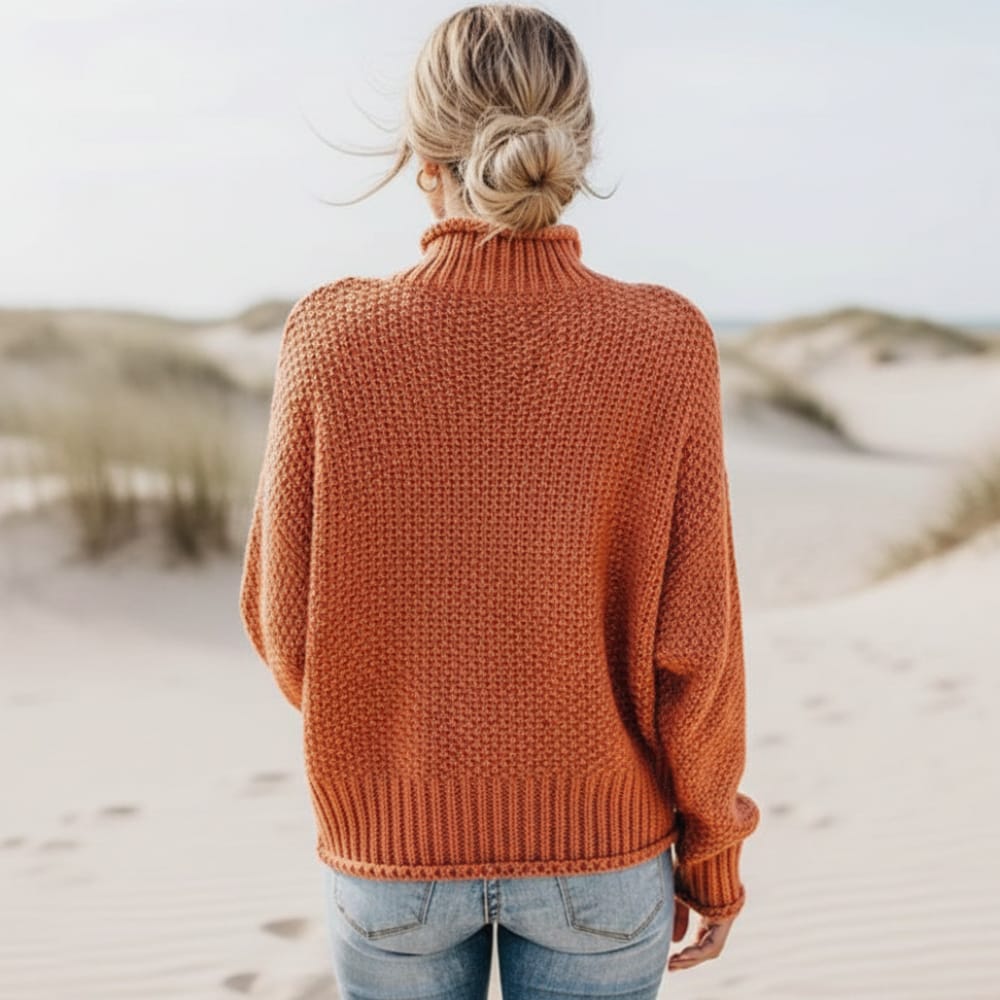 Maglione donna con collo a rialzo e spalle scese