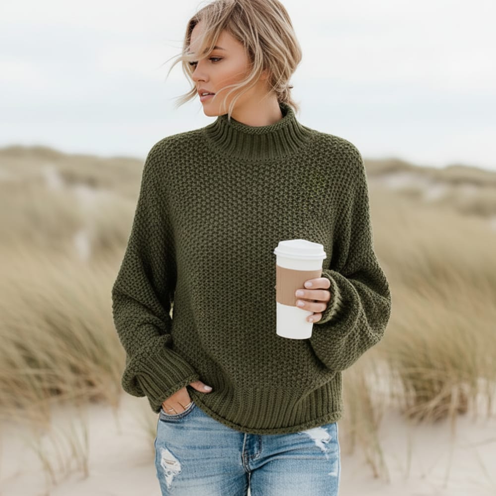 Maglione donna con collo a rialzo e spalle scese