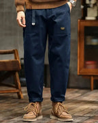 Pantaloni cargo uomo con pince e tasche laterali