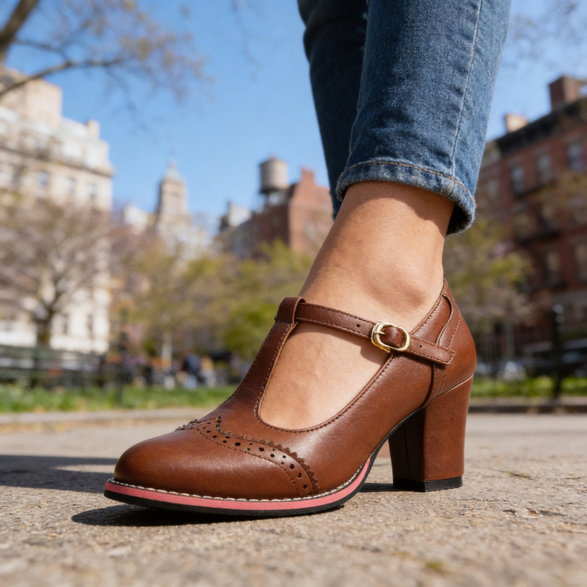 Livia | Mocassini Donna Brogue con Cinturino