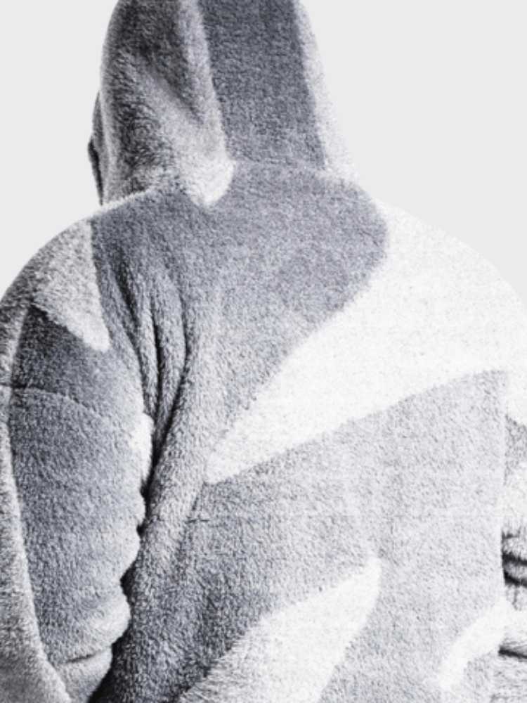 Giacca in pile uomo con cappuccio e motivo bicolore
