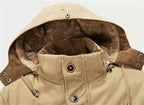 Giacca invernale uomo con cappuccio staccabile