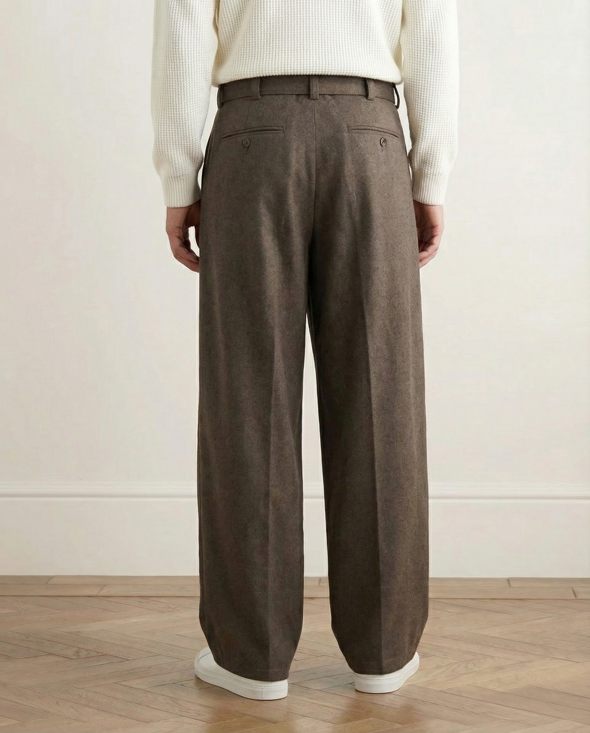 Pantaloni donna invernali ampi con pince