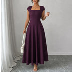 Abito midi donna con scollo quadrato